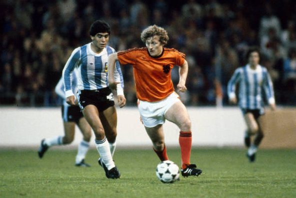 ARGENTINA – NETHERLANDS 8-7 (p.k.)