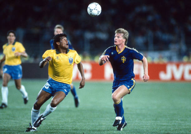 BRAZIL – SWEDEN 2-1