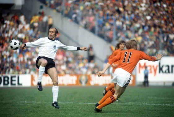 WEST GERMANY – NETHERLANDS 1-1