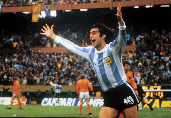 ARGENTINA – NETHERLANDS 3-1 (a.e.t.)