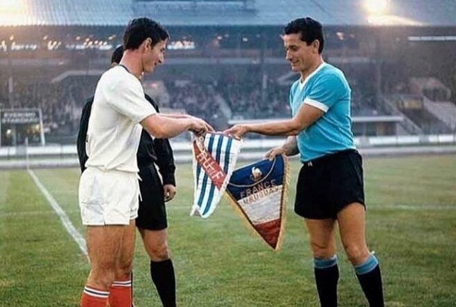 URUGUAY – FRANCE 2-1