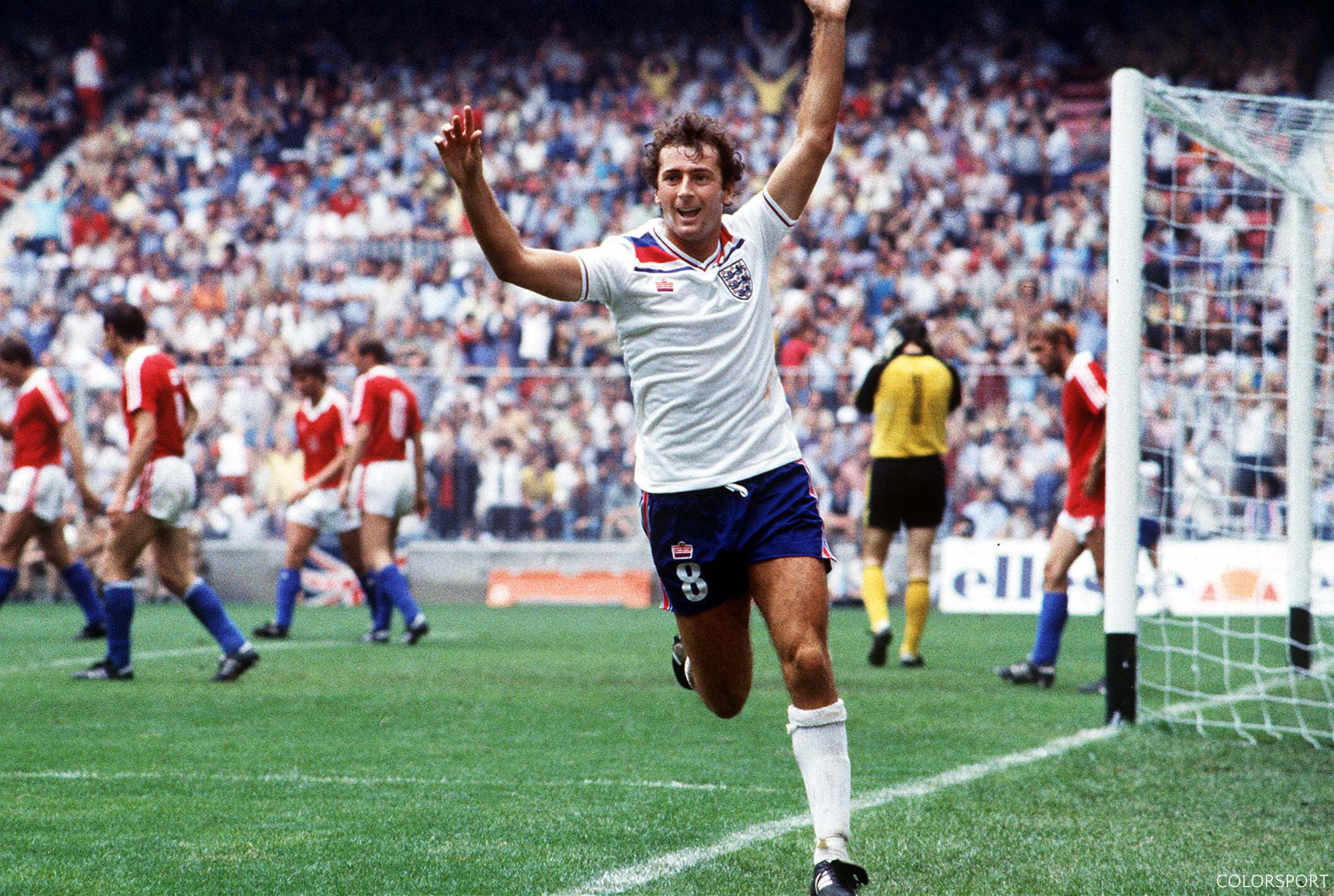 ENGLAND – CZECHOSLOVAKIA 2-0