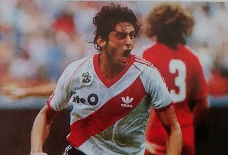 RIVER PLATE – ARGENTINOS J. 5-4