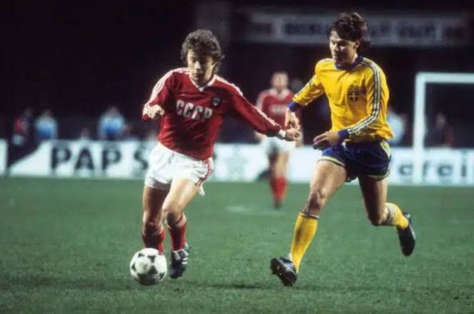SWEDEN – USSR 2-0